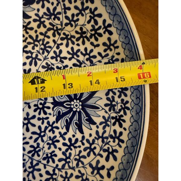 Vintage Republic of China (Taiwan) Blue and White 16 inch Round Platter. - Picture 3 of 4